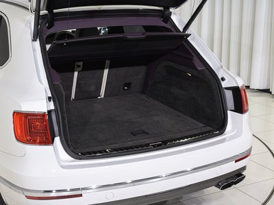 BENTLEY BENTAYGA - 9