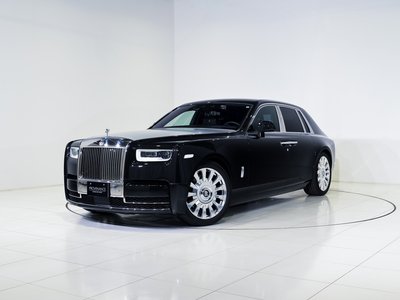 ROLLS-ROYCE PHANTOM - 4