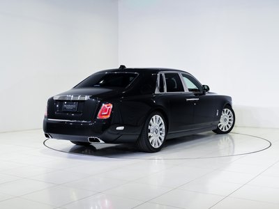 ROLLS-ROYCE PHANTOM - 6