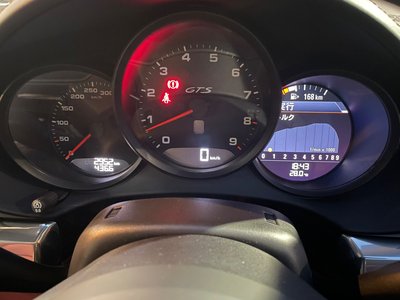 صورة 15 لـ 2023 Porsche 718