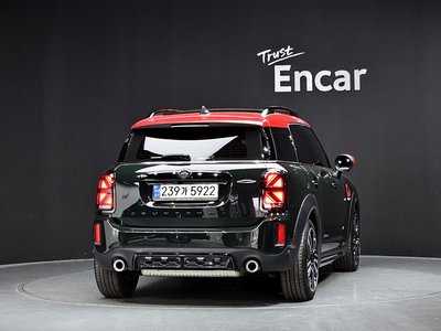 MINI COUNTRYMAN - 3