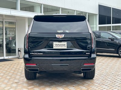 CADILLAC ESCALADE - 5