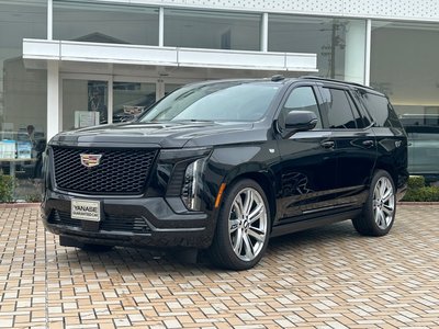 CADILLAC ESCALADE - 1