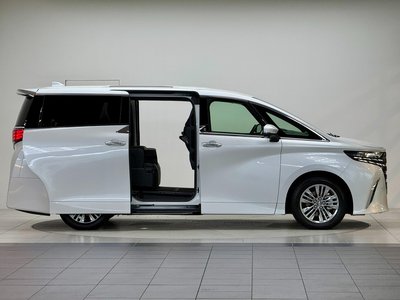 2026 Toyota ALPHARD 照片 9