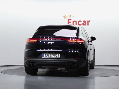 PORSCHE CAYENNE - 4