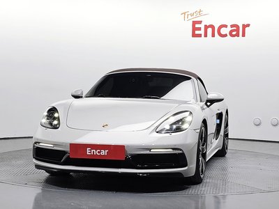 PORSCHE 718 BOXSTER - 2