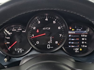 PORSCHE 718 BOXSTER - 8