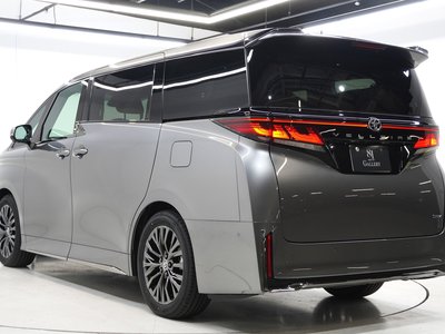 TOYOTA VELLFIRE - 8