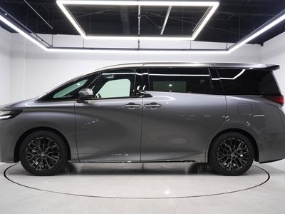 TOYOTA VELLFIRE - 4