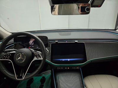 MERCEDES-BENZ E-CLASS - 7