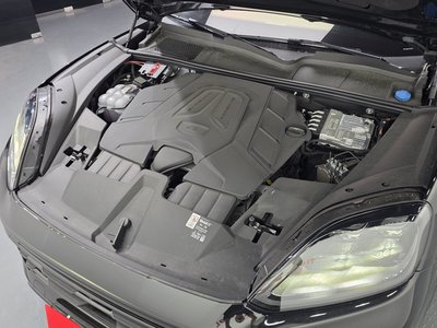 PORSCHE CAYENNE - 7