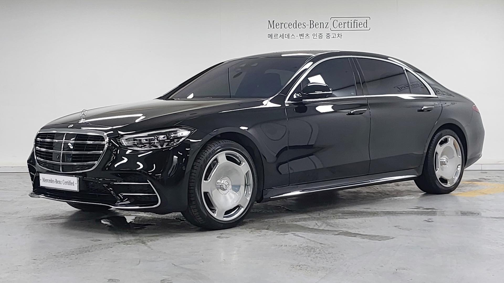 MERCEDES-BENZ S-CLASS - View 1