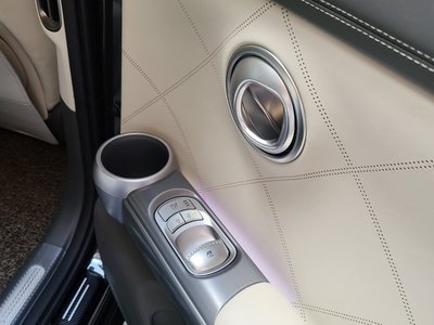 2025 Genesis GV60 — фото 4