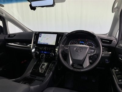 TOYOTA ALPHARD - 9