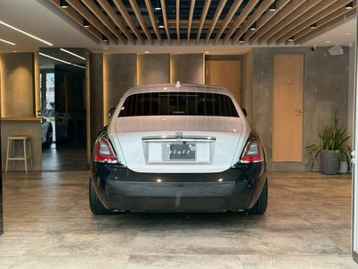 صورة 7 لـ 2021 ROLLS-ROYCE GHOST