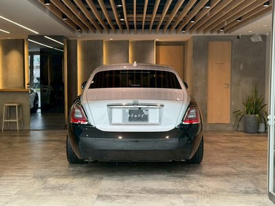 صورة 8 لـ 2021 ROLLS-ROYCE GHOST