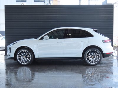 صورة 3 لـ 2019 Porsche MACAN