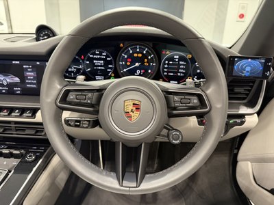 PORSCHE 911 - 9