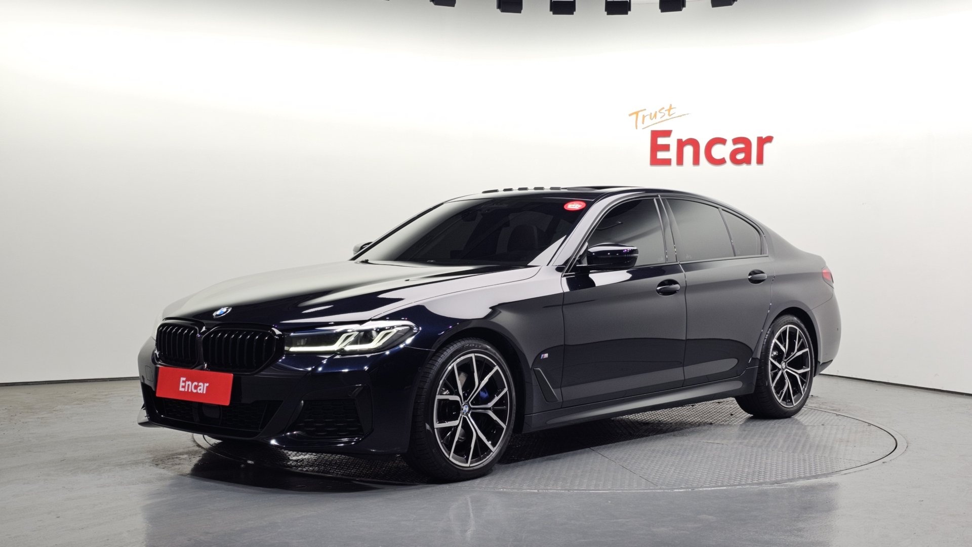 BMW 5 SERIES - View 1