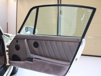 1991 Porsche 911 — миниатюра 18
