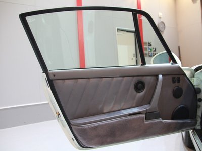 1991 Porsche 911 — миниатюра 17
