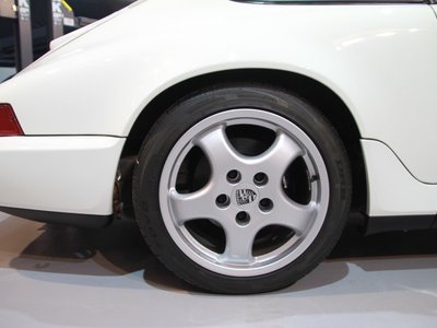 صورة 9 لـ 1991 Porsche 911