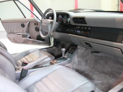 1991 Porsche 911 — миниатюра 12