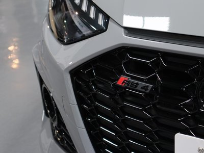 2021 AUDI RS4 AVANT — миниатюра 16