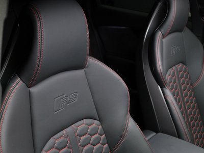 2021 AUDI RS4 AVANT — миниатюра 41