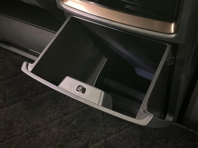 2025 Toyota ALPHARD 缩略图 46