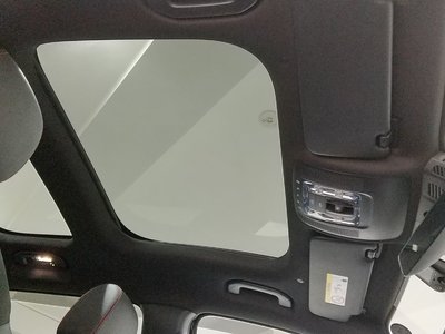 MERCEDES-BENZ GLB - 5