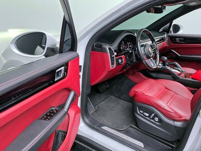 PORSCHE CAYENNE - 10