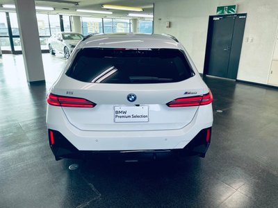 BMW I5 TOURING - 10