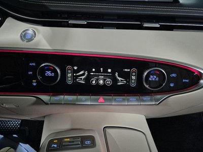 2023 Genesis GV70 photo 4