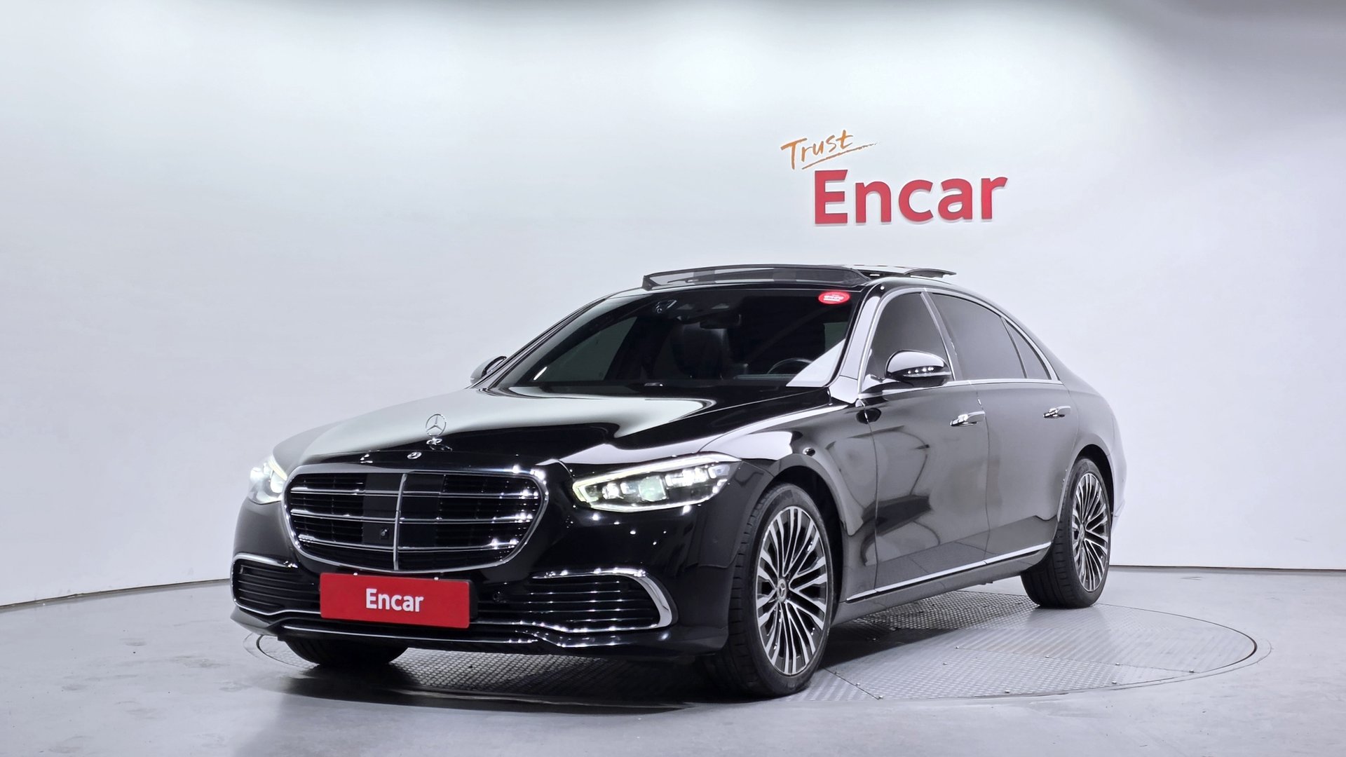 MERCEDES-BENZ S-CLASS - View 1