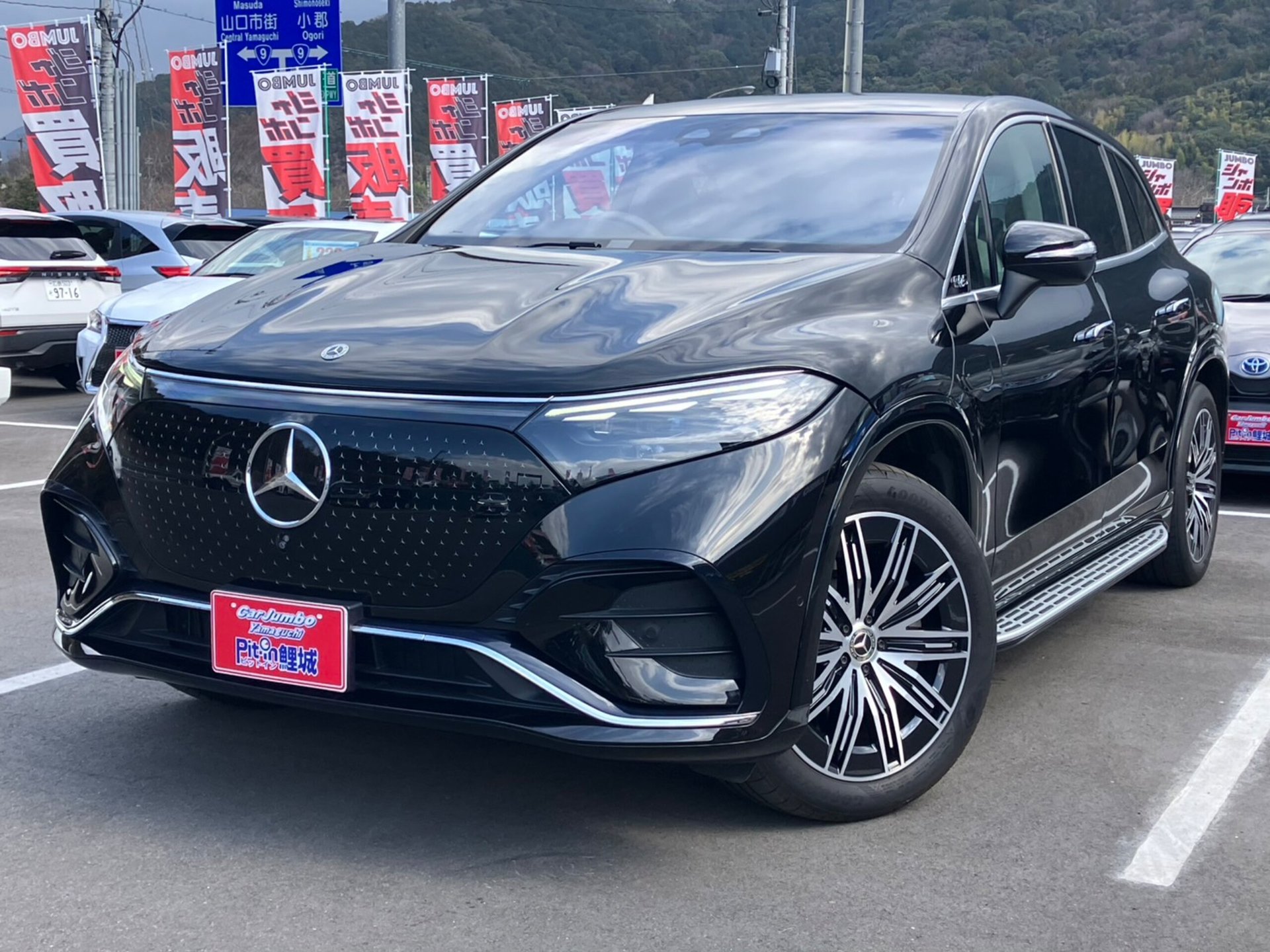 MERCEDES-BENZ EQS - View 1