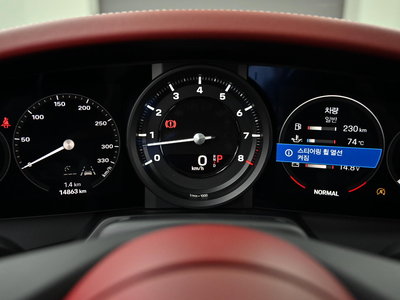 PORSCHE 911 - 8