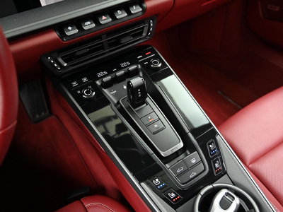 PORSCHE 911 - 9