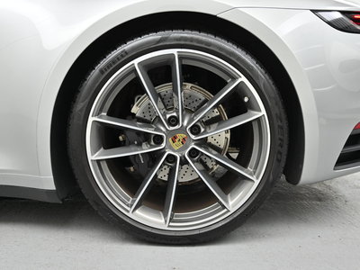 PORSCHE 911 - 6
