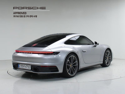 PORSCHE 911 - 4