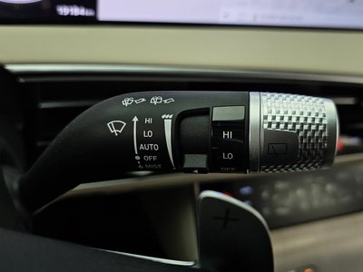 صورة مصغرة 29 لـ 2025 Genesis GV70