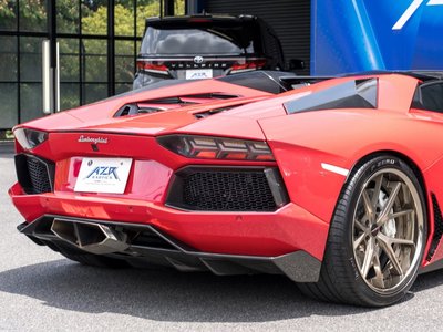 LAMBORGHINI AVENTADOR ROADSTER - 10