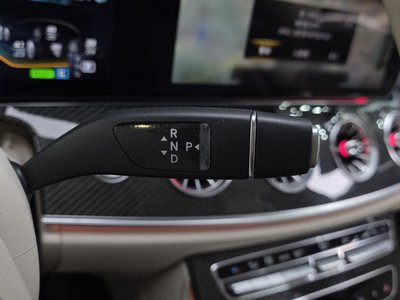 MERCEDES-BENZ CLS - 10