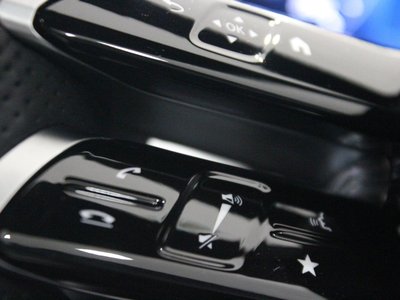 MERCEDES-BENZ GLC AMG - 8