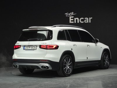 MERCEDES-BENZ GLB - 3