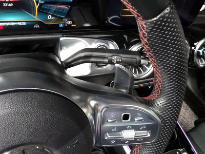 MERCEDES-BENZ GLB - 9