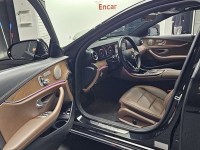2021 Mercedes-BENZ E-CLASS — фото 10