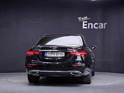 2021 Mercedes-BENZ E-CLASS — фото 3