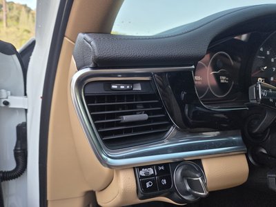 PORSCHE PANAMERA - 9