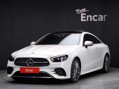 MERCEDES-BENZ E-CLASS - 1